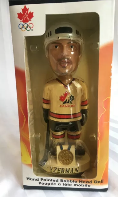 NHL Hockey 2002 OLYMPICS TEAM Canada STEVE YZERMAN Bobbel Head Doll NHLPA New
