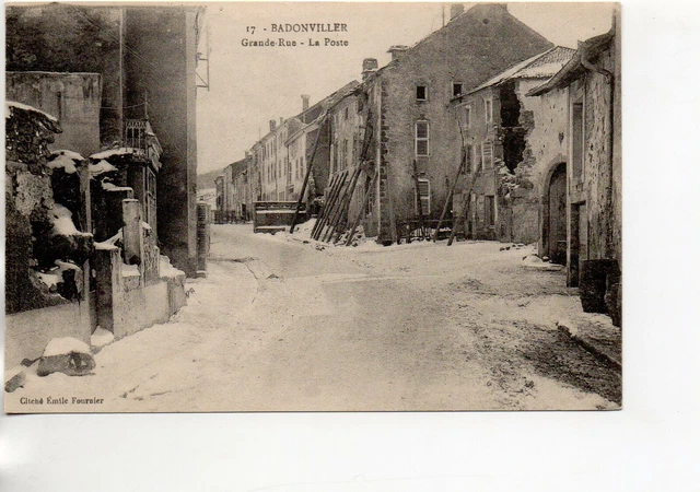 BADONVILLER - Meurthe et Moselle - CPA 54 - grande rue la poste par temps neige