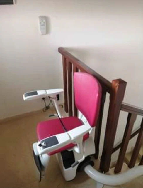 Montascale (nuovo mai utilizzato)