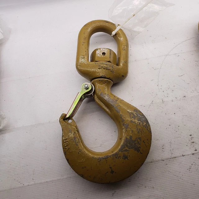 Crosby 11ton L-322AN 1048868 1-1/8" Swivel Latch Hook