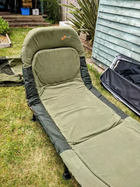 Cyprinus XL Memory Foam Carp Fishing Bed / Chair + NGT Carry Case RRP £275 3