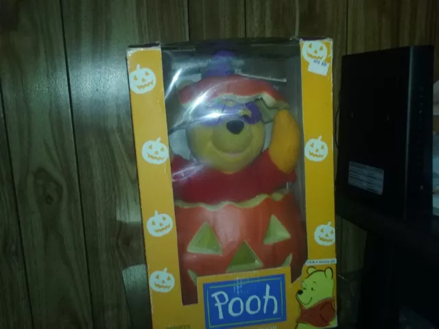 Telco Motion-ettes 90s Disney Winnie The Pooh Animated Halloween Display Figure