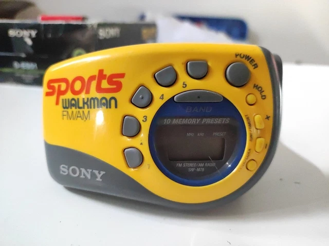 972102_3