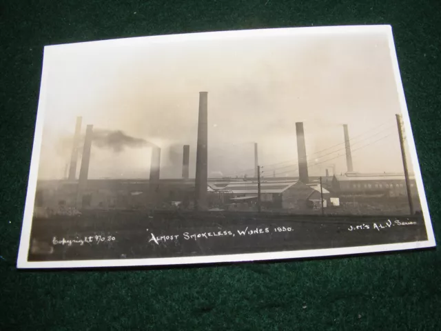 Vintage Postkarte Widnes ""Fast Rauchlos"" Industrie Schornsteine Cheshire Rp