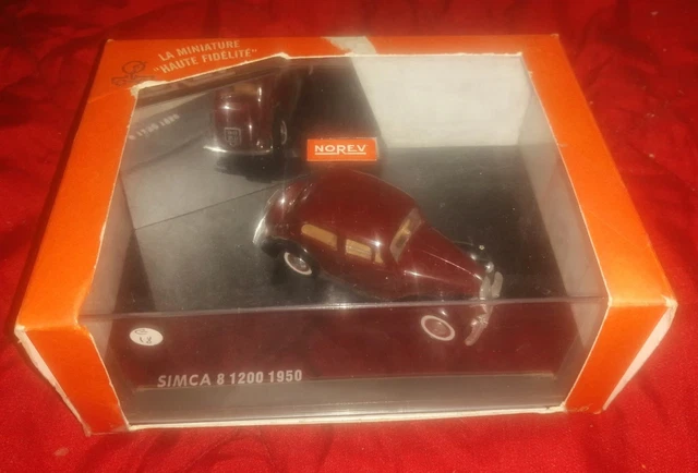 Modellino Auto HACHETTE JOHNNY HALLYDAY - Gillet Vertigo 1995 - Scala 1:43