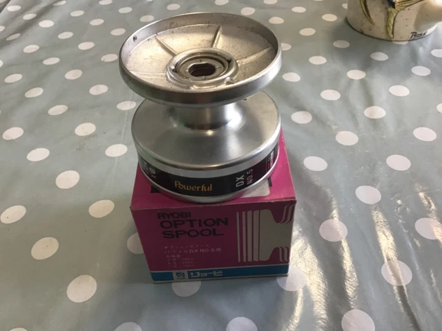 VINTAGE RETRO RYOBI powerful DX no.5 fixed spool fishing reel