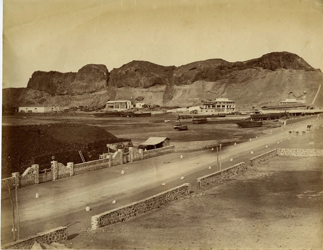 Yémen, Aden, jeune abyssinienne par Photographie originale / Original