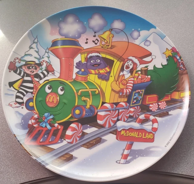  2002 - McDonalds - Plastic Plate - Christmas - Train - Ronald/Grimis/Hamburgler