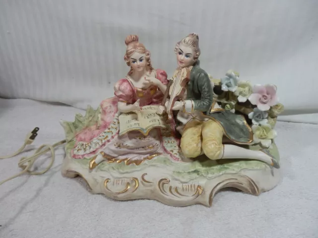 Lenwile  Ardalt  Couple Bisque/Porcelain Figurine Lighted Lamp Music Box