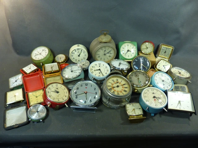 Montre Mécanique G.M.C à Réviser - Mouvement Bloqué - Pièces Détachées Ou Restauration