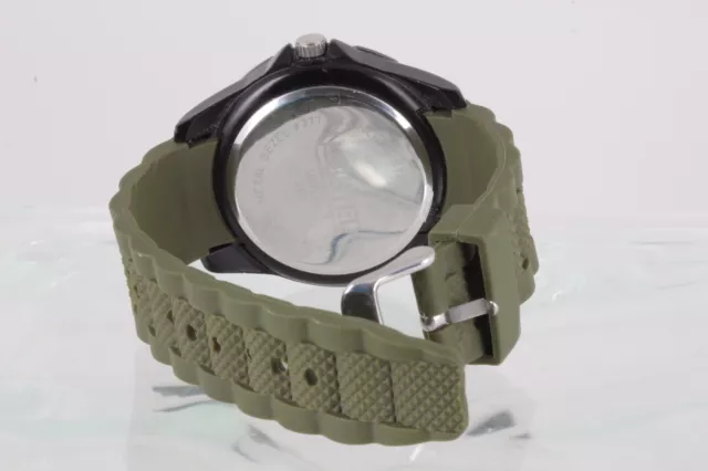 KENNETH COLE UNLISTED Ul1210 S60 Tachy Meter Army Green Rubber Wrist ...