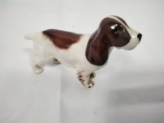 Vintage Beswick England Pottery Brown & White / Cream Cocker Spaniel Dog. 10.5cm