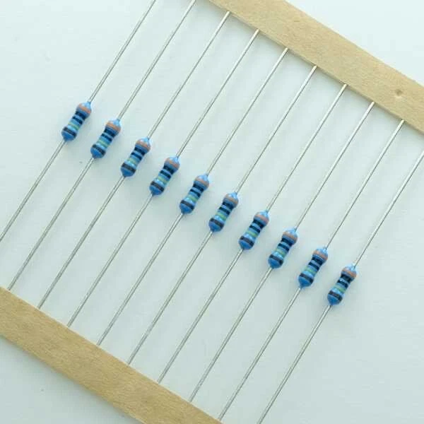 100 Résistances Film Oxyde Métal 2W 0.15 Ohm - Tolérance 5% - Axiales à Fils - Ignifuges - Marque Uxcell