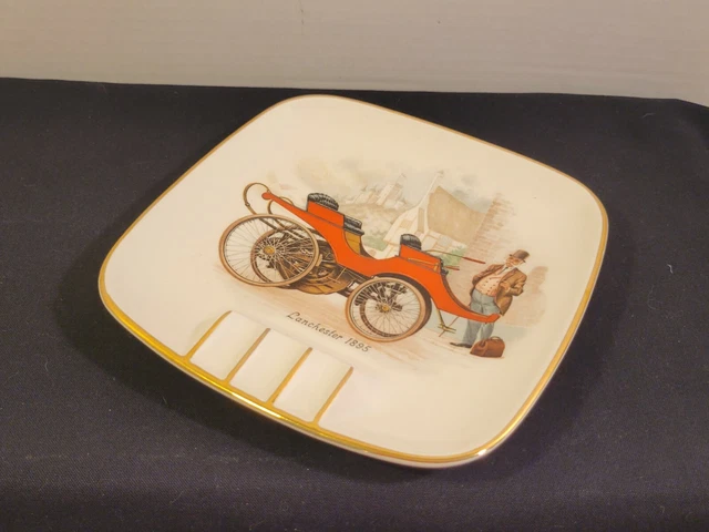 VINTAGE CERAMIC CIGAR Ashtray Antique Car Red Lanchester 1895 7x7" $20.