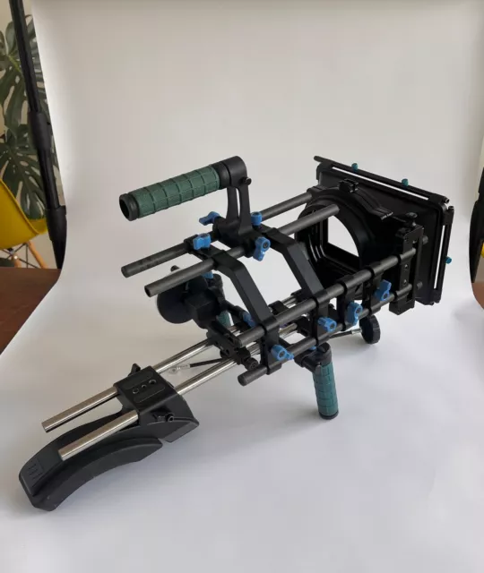 Redrock Micro shoulder rig with  Micro matte box, micro follow focus, top handle 3