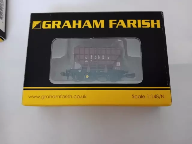 x3 Graham Farish Presflo 20T Bulk Powder Wagon Crown Cement 377-826A