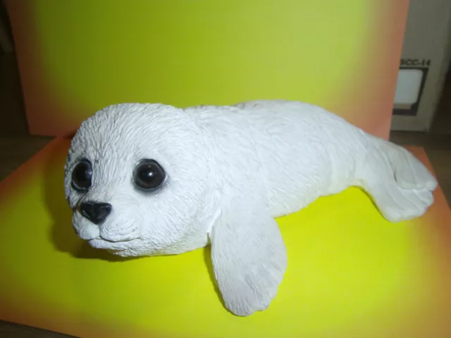ANIMAL CLASSICS HARP SEAL White  UNITED DESIGN   CC-049 FIGURINE