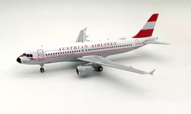 InFlight200 Airbus A320-214 Austrian Airlines OE-LBP 'With Stand'