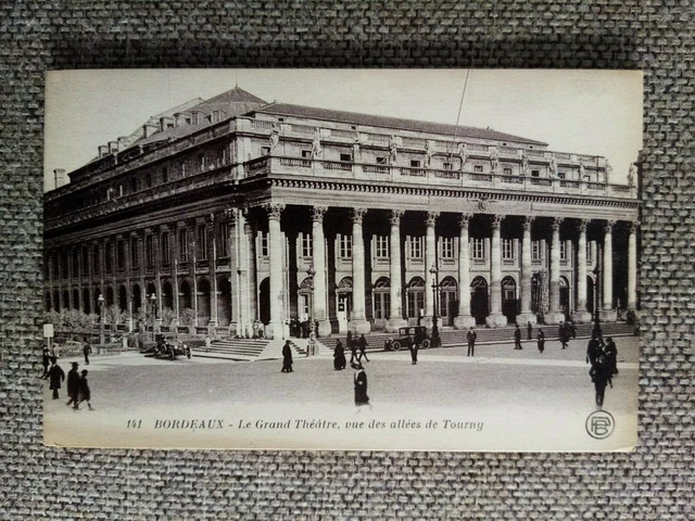 Cpa Bordeaux Le Grand Théâtre View Des Alées De Toury