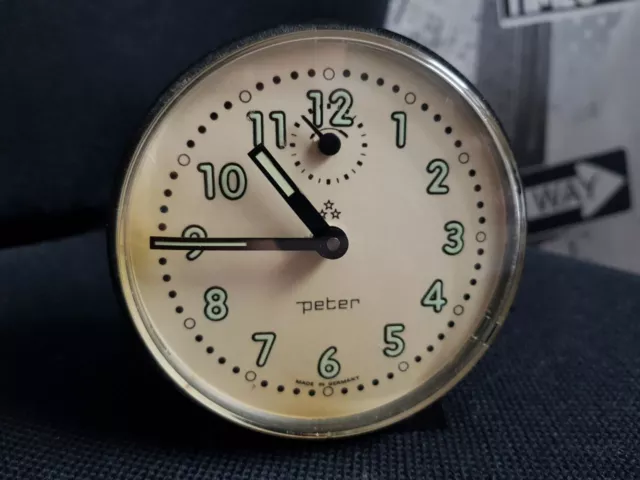 Wecker Uhr von  Peter