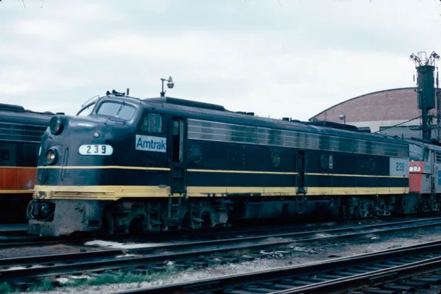 Rare 1973 Original Kodachrome Slide Ex-Scl Seaboard Amtrak E8#239 Chicago Ill