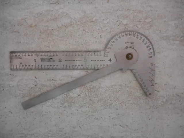 Vintage Craftsman 9 - 4026 Protractor Square Center Finder