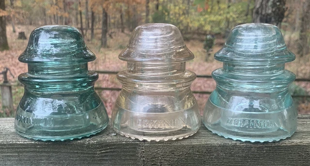 Three Dominion-42 Diamond CD 154 Glass Insulator Sage Green Straw Ice Green