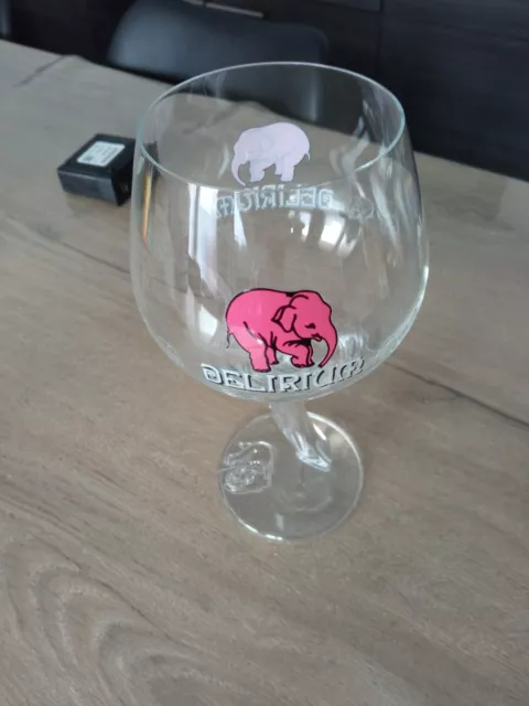 1 verre bière delirium 33cl 50cl pint belge cochon rose double jauge