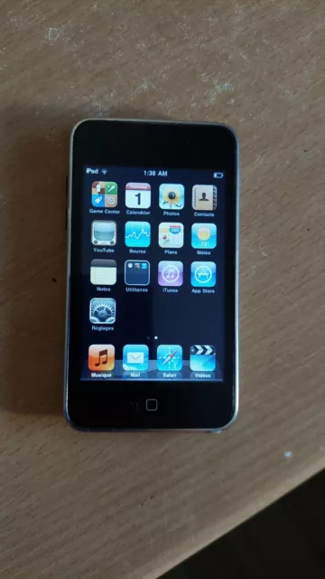 Apple iPod Touch 2ND génération noir 8 Go MC086LL