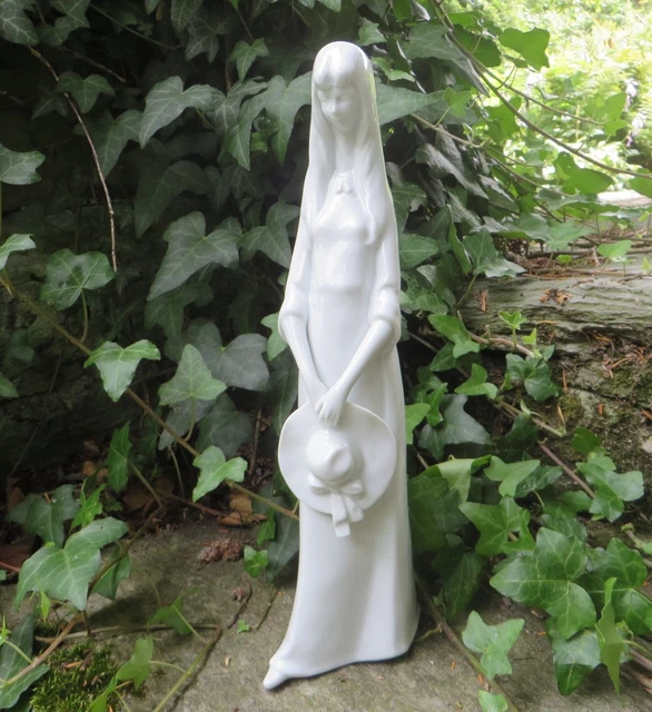 Porzellan Figur Frau Weiss