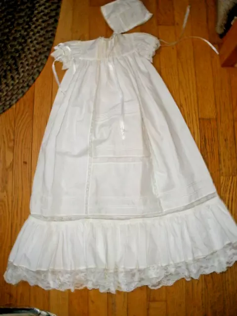 Beautiful White Long Dedication / Christening Infant Dress & Hat (SU114)