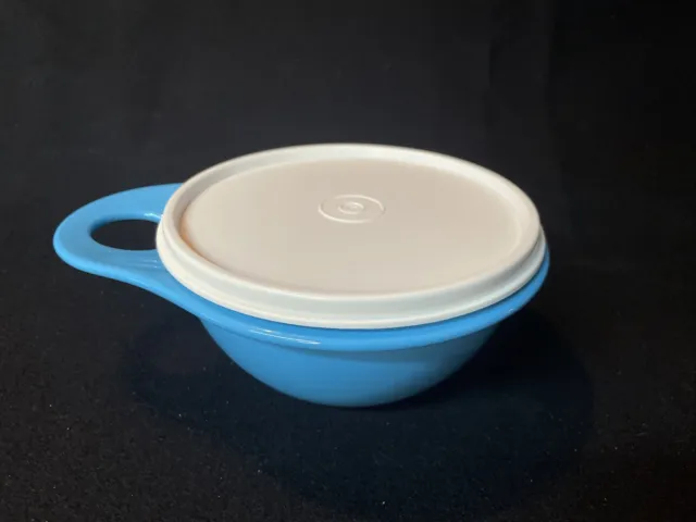 Tupperware Classic Thatsa Bowl Extra Mini 2.5 cup 600ml w/ Lid - Blue - Vintage