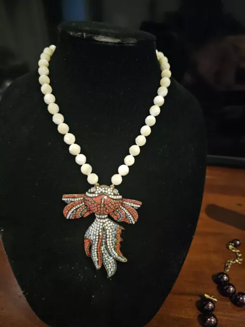 HEIDI DAUS "Reel McKoi" KOI  Strand Mother of Pearl Necklace With Earrings