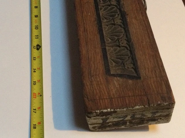 Architectural Molds Hand Carved Oak Base, #7827 Unique Pattern, Plaster Gesso