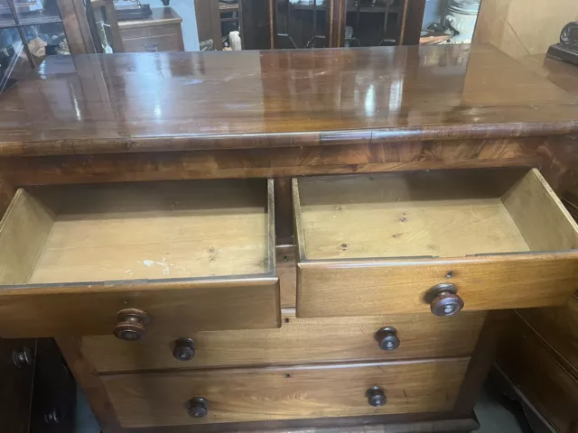 Very Large Regency Mahogany Chest Of Drawers 3