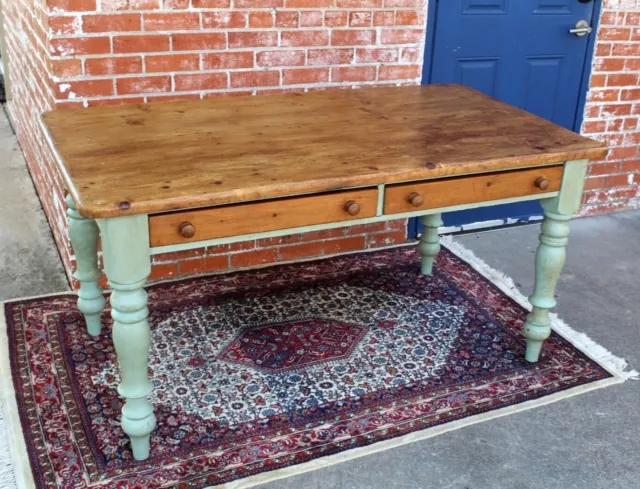 English Pine Antique Desk With 2 drawer / Table