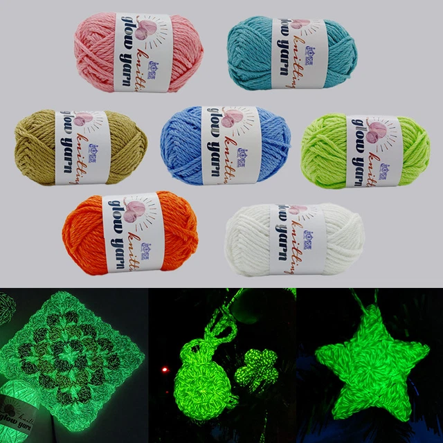 50g/Roll Knitting Wool Yarn Hand Knitted Glow in the Dark Luminous Chunky Yarn