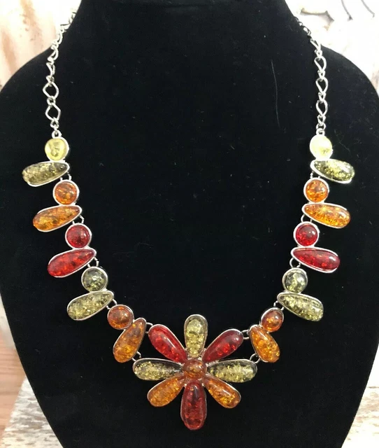 Silver Plated Chunky Cracked Glass Flower  Statement Necklace N-6
