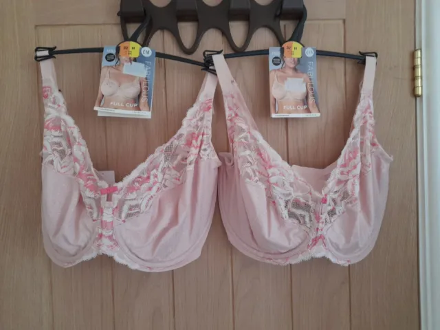 MARKS & SPENCER'S BNWT Pack of 3 Full Cup Bras Size 40 E £12.00 - PicClick  UK