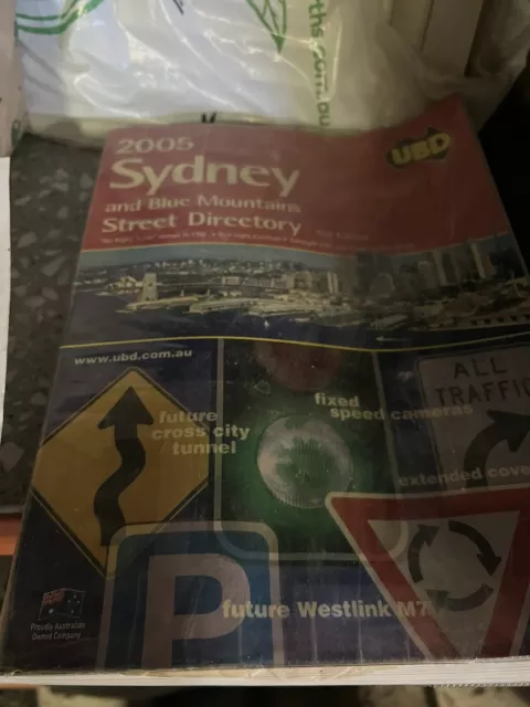 RARE UBD SYDNEY Edition Street Directory  2005 - VINTAGE Collectors Item