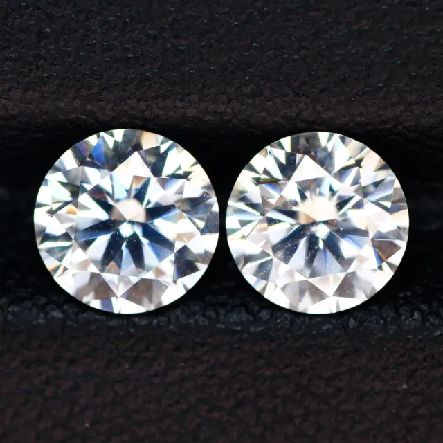 1.82ct VVS [2Pcs Pair] Brilliant Round Cut 6.5mm White (Color Less) Moissanite