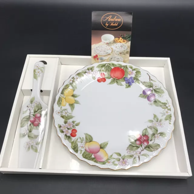 Andrea by Sadek 10” Cake Plate Server Vineyard Porcelain Made in Japan Pie New