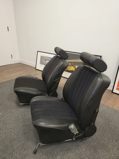 Porsche 911  Recaro Seats with Headrest , 1972-73 911t 911e 911s belts + sliders