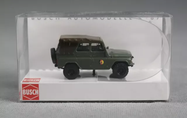 BUSCH 52112 (H0,1:87) UAZ-469 Geländewagen NVA Grenztruppen DDR mit Nachtsicht