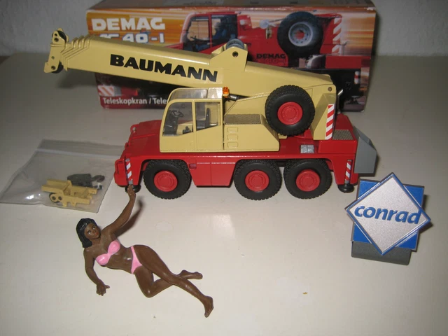 Conrad Demag (AC 25 + AC 40 Set) Mammoet au 1:50 en boîte