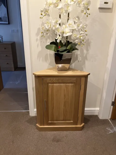 oak corner cabinet