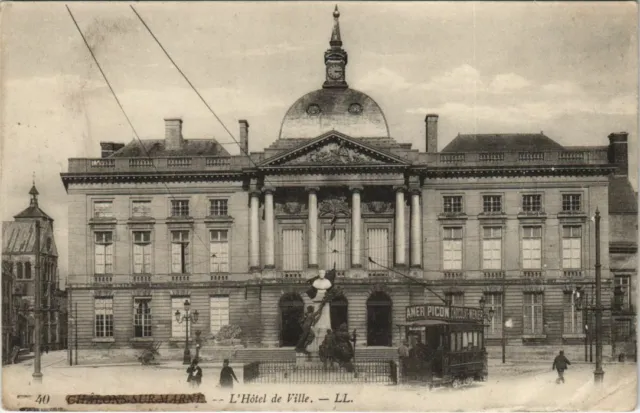 CPA CHALONS-sur-MARNE - L'Hotel de Ville (126104)
