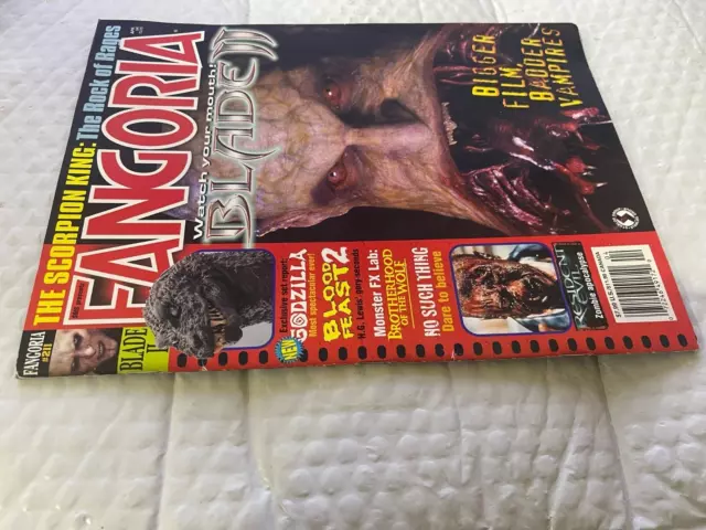 Fangoria Vintage Horror Magazine #211 2002 Blade II/Godzilla/Brotherhood of Wolf