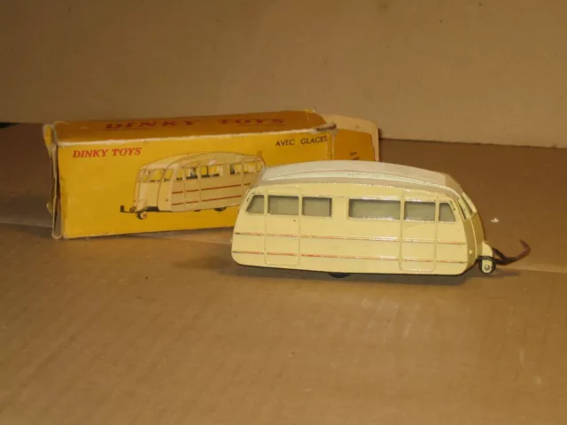 Miniature Caravane Dinky Toys 1/43ème Réf. 811