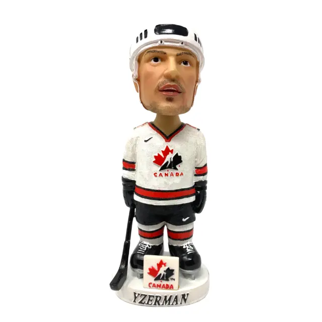 Steve Yzerman NHL Team Canada 2002 Bobblehead